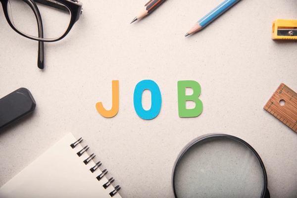 ECB study shows AI may pose a greater threat to wages than jobs