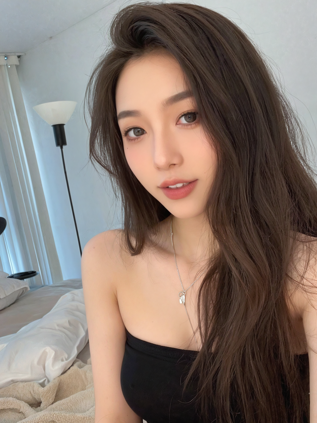 AI beauty photos generated with FLux are posted on Little Red Book, and female netizens are going to be furious