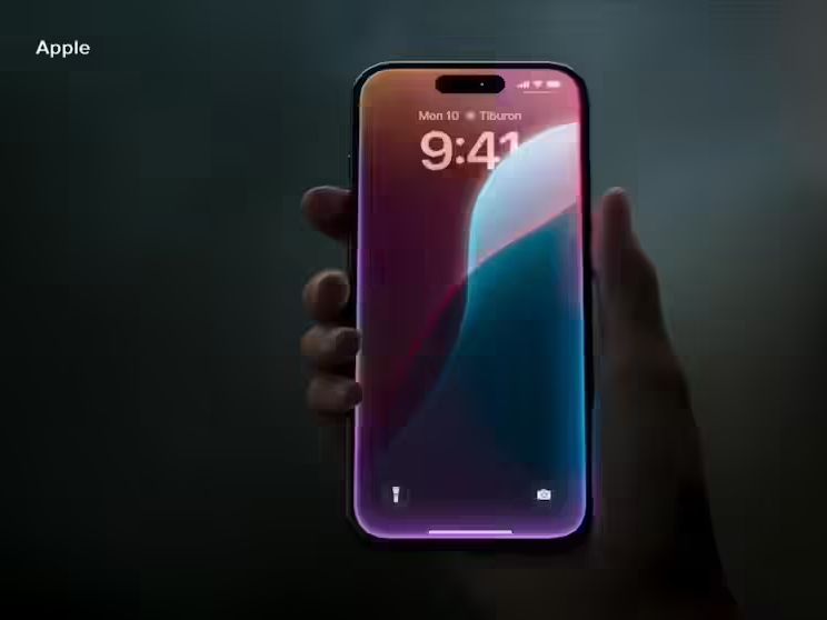 Apple considers using Amazon AI chips to pre-train its Apple Intelligence models