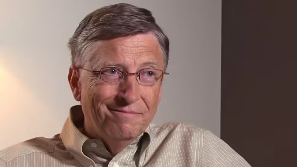 a68bfe09j00st26pe0087d000qy00f6p 比尔・盖茨展望 AI 未来:“人手一个”智能体,帮你优先处理最重要的事