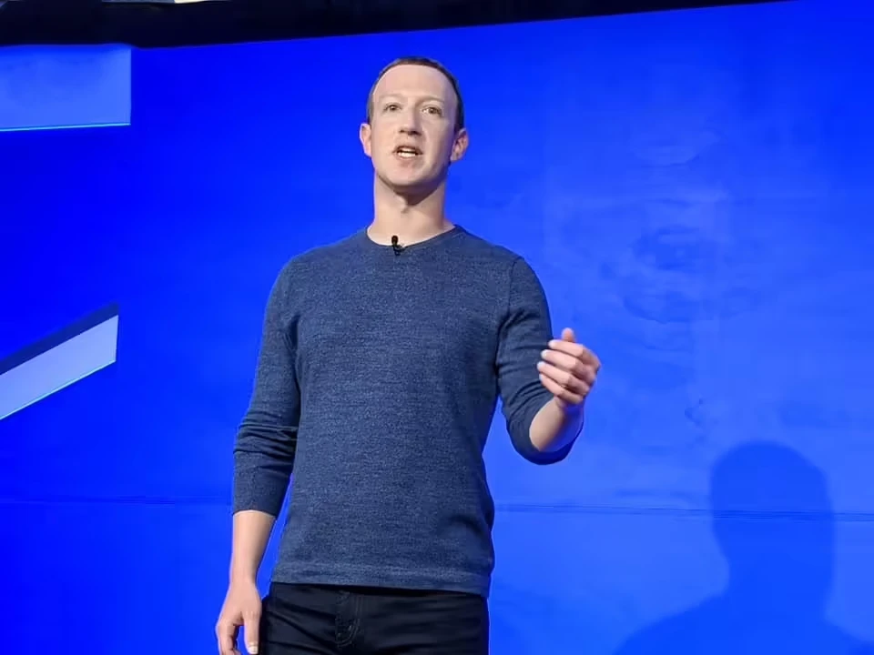 Meta CEO Zuckerberg himself assembles AI team, aims for "superintelligence", sources say