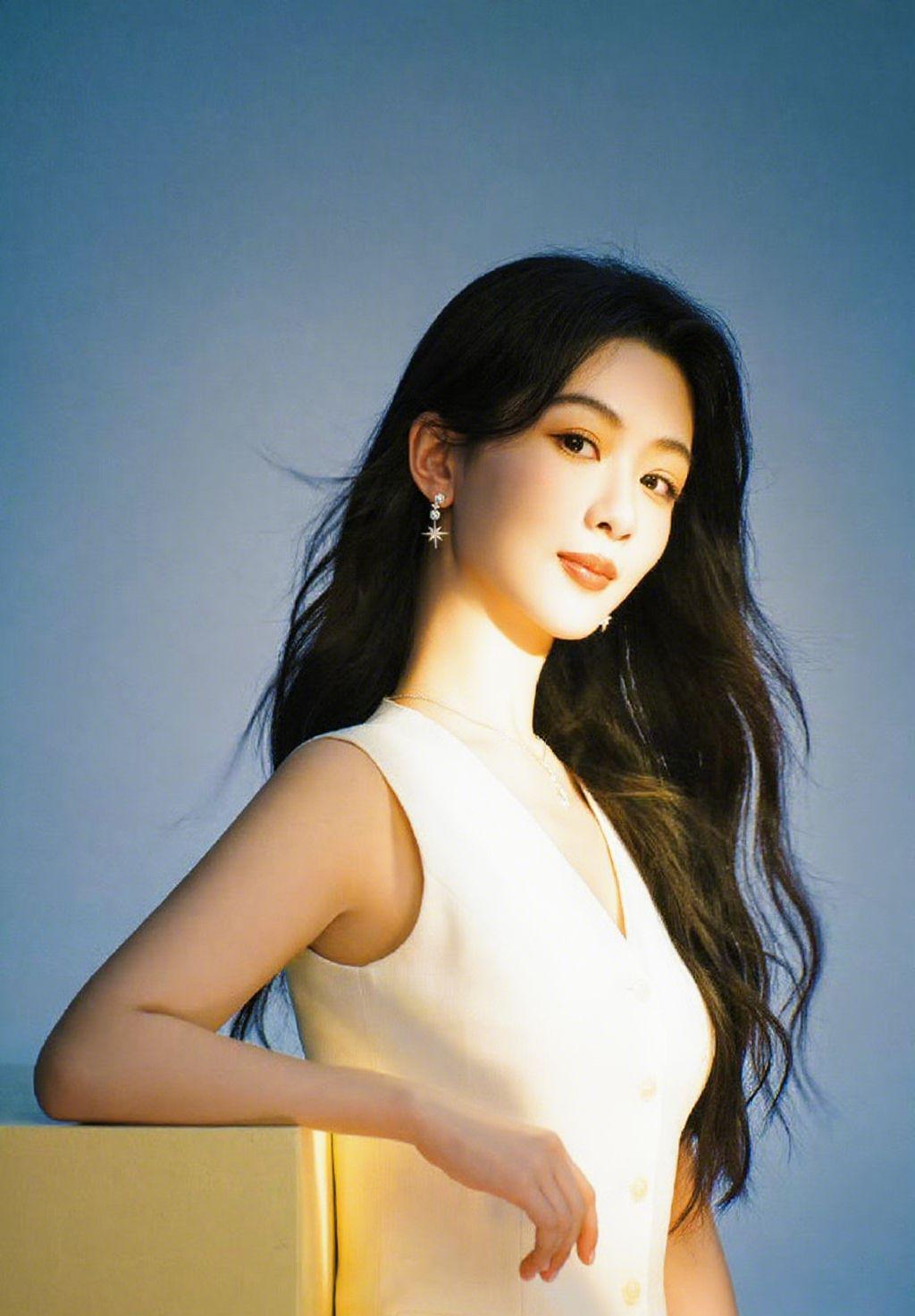 Beanbag a sentence P map instructions, zero-basic AI retouching allows you to become a PS master in seconds