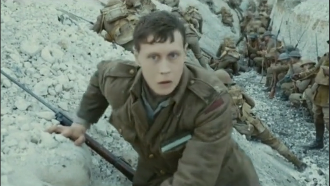 6ae339a1j00t25miw00o4d000u000gwm 如何用AI制作电影?15个专业级运镜,让你的AI视频秒变电影大片