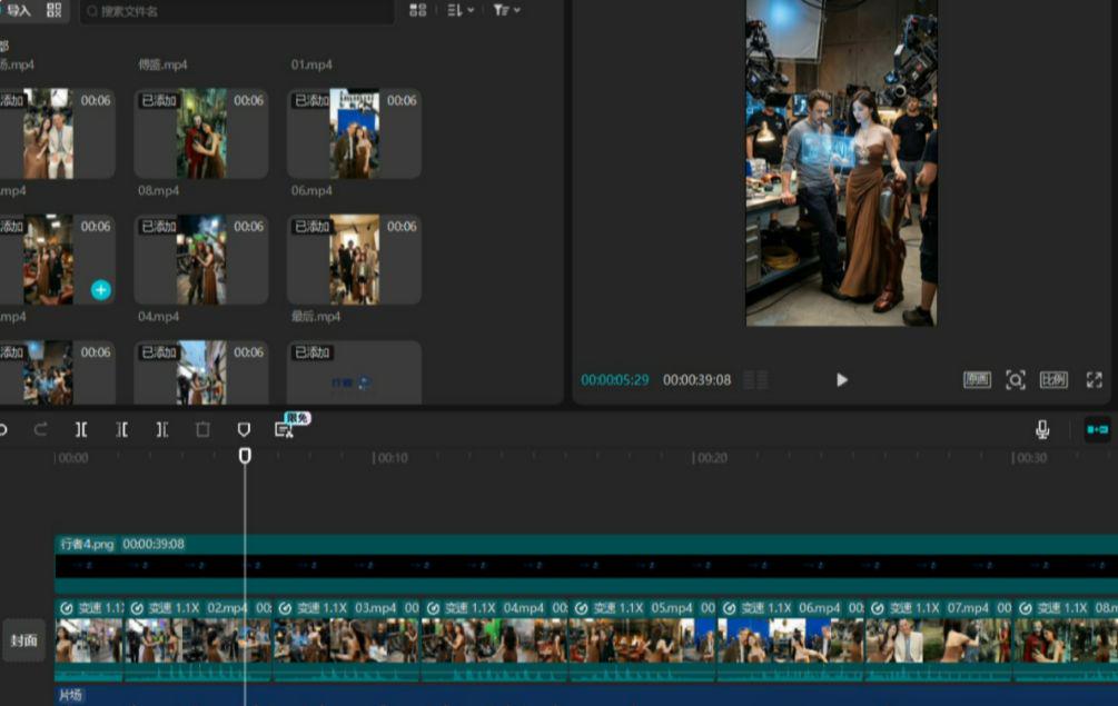 2c8fc6e9j00t7avr9001rd000rx00hnp AI爆款视频拆解教程,用AI做探班好莱坞片场打卡合影视频