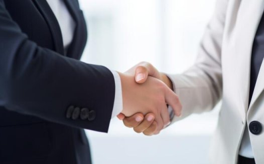 富士康与英伟达宣布合作建设“AI工厂”