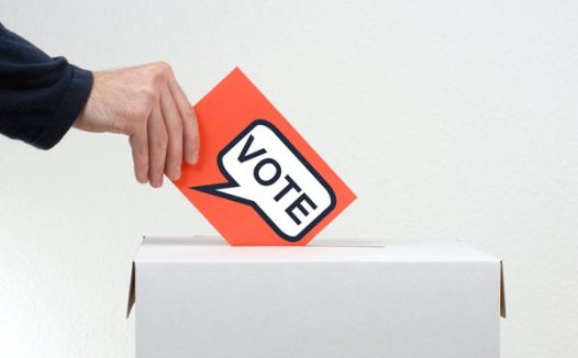 民调显示:58%美国成年人认为AI将在2024年选举中增加虚假信息