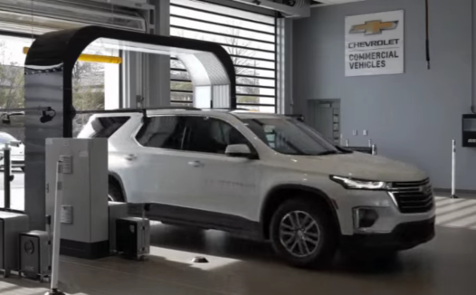 美国多家汽车经销商将 AI 用于车辆初步检查：一分钟内可生成全面报告