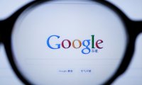 谷歌调整搜索以帮助隐藏明确的深度伪造内容
