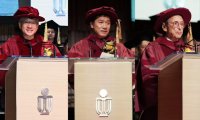 英伟达 CEO 黄仁勋获香港科技大学荣誉博士,称 AI 正在革新科学且机器人时代即将到来
