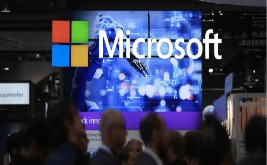 裁员 9000 人后微软高管表态：想留下，就得学会 AI