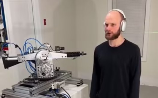 外国工程师开发 ChatGPT 驱动的炮塔可“指哪打哪”，OpenAI 火速封号