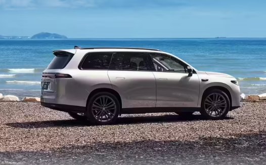 零跑汽车:部署 DeepSeek-R1 的智能座舱即将上线