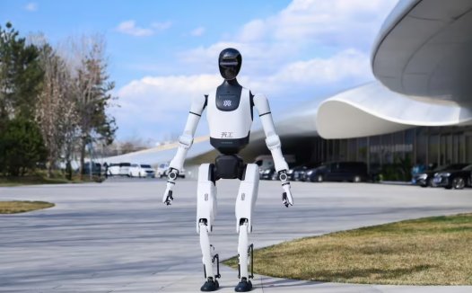 天工机器人:人形机器人即将实现小批量量产,未来售价可与入门轿车相当