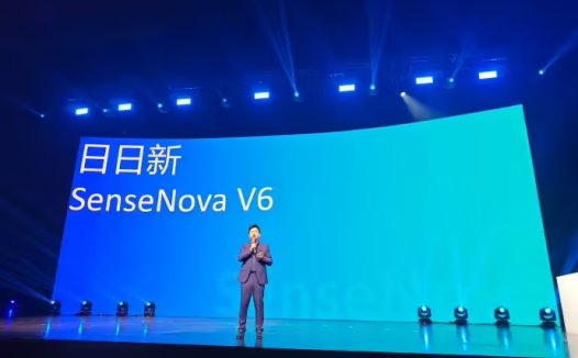 商汤日日新 SenseNova V6 多模态融合大模型发布