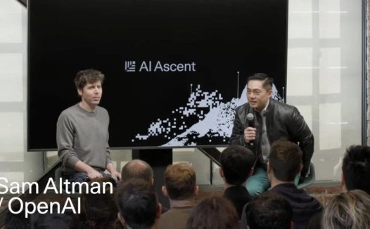Sam Altman：2025 年将是 Agent 元年