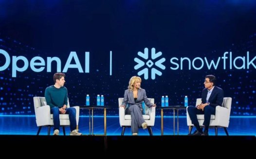 OpenAI CEO：AI 时代，敢于试错才会更出色