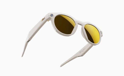 Meta 全新 AI 智能眼镜亮相