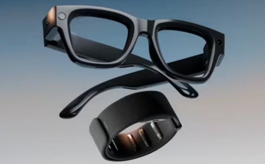 Meta 推出雷朋 Display AI 眼镜:自带显示屏、肌电手环交互,799 美元起