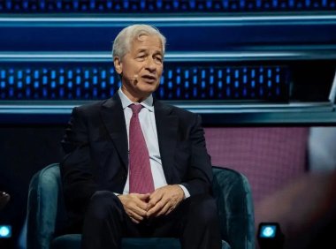 摩根大通 CEO:在 AI 时代,情商等「软技能」对就业更重要