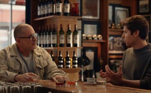 OpenAI 首款硬件产品「甜豌豆」曝光:Jony Ive 操刀,意图取代 AirPods