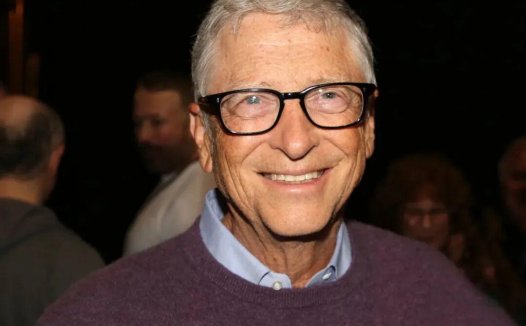 比尔 · 盖茨发布年度展望：AI 将引领未来十年关键创新