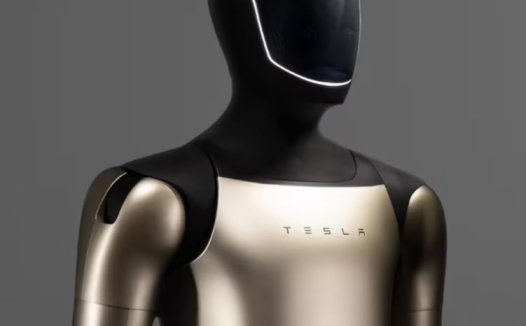 马斯克:三年内特斯拉 Optimus 人形机器人将超越顶尖人类外科医生