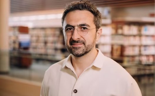 微软 AI CEO 苏莱曼警告：大多数白领工作将在 18 个月内被 AI 自动化执行