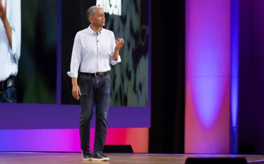 微软高管：AI 智能体将像员工一样购买软件许可证