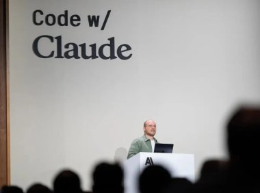 Claude Code 负责人：「Vibe Coding」这个词已经不够用了
