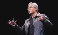 英伟达 CEO 黄仁勋:“AI 末日论”该翻篇了,行业别再吓人了