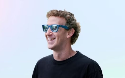 Meta 扎克伯格:五年后,全球数十亿人将有专属的个人 AI 智能体
