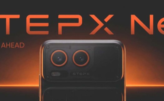 阶跃星辰发布首款智能体手机 STEPX Neo