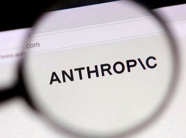 冲击全球最大 IPO：曝 Anthropic 募资 1000 亿美元，目标估值 2 万亿美元