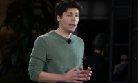 OpenAI 奥尔特曼:AI 的影响将超过工业革命,当下是进入就业市场的最佳时机