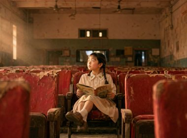 AI提示词创作第四十八节：如何控制 AI 角色的语气、语速和音色？