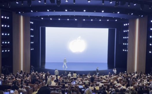苹果 Siri AI 发布,支持中文但首发无缘中国大陆