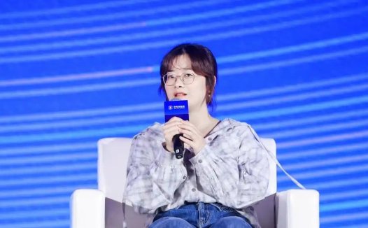 罗福莉晋升至小米 22 级，MiMo 同日发布两款新模型