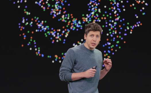 Sam Altman:社会应接受 AI 带来的部分负面事件