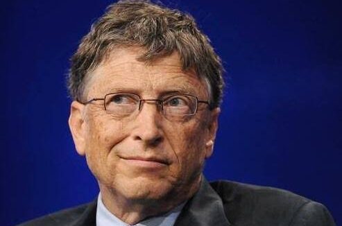 比尔 · 盖茨：用机器人替代人类工作的公司也应纳税
